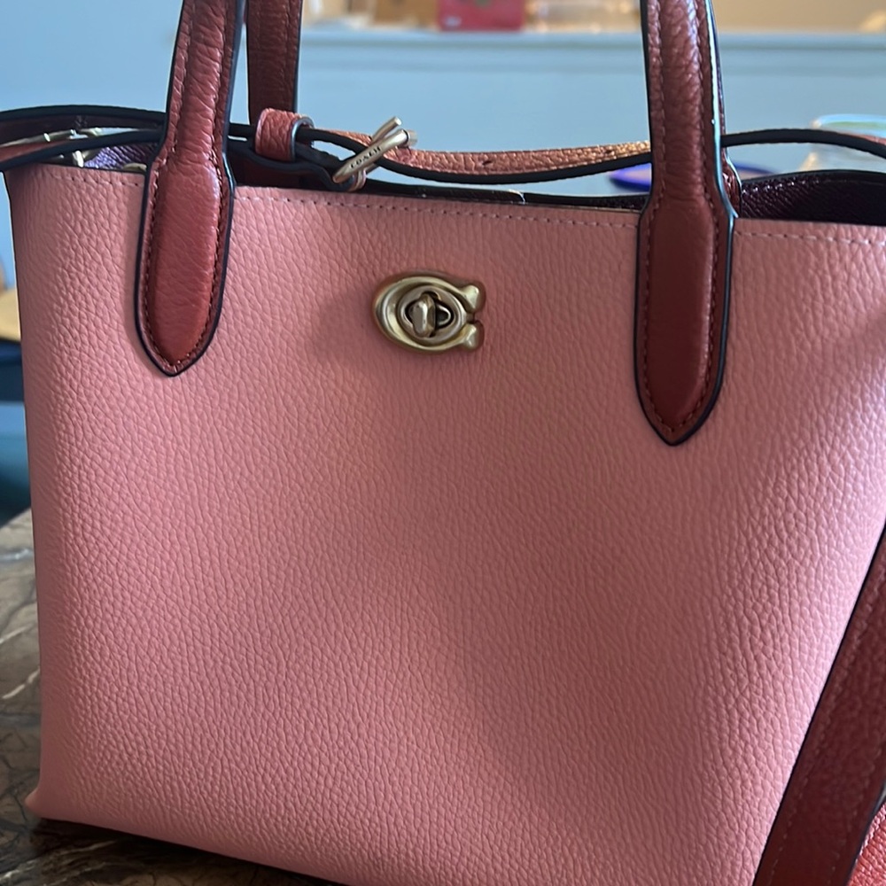 Coach purse!!